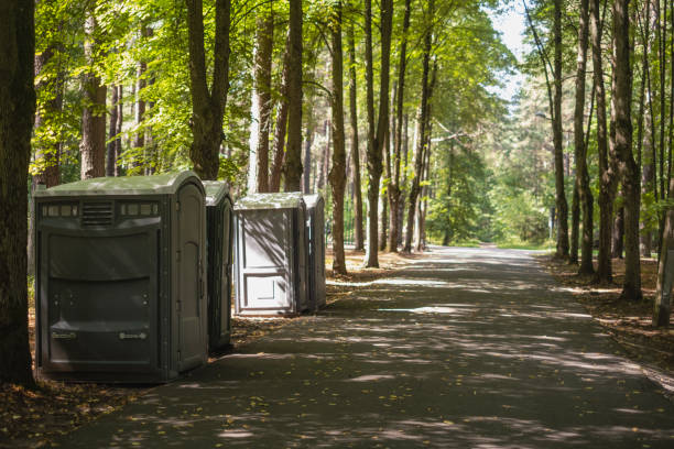 Porta potty delivery and setup in Ray City, GA